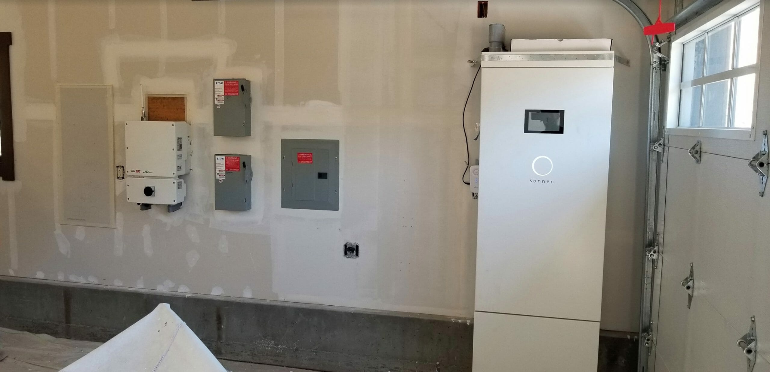 Santa Rosa BackUp Battery Solar Ilum Solar