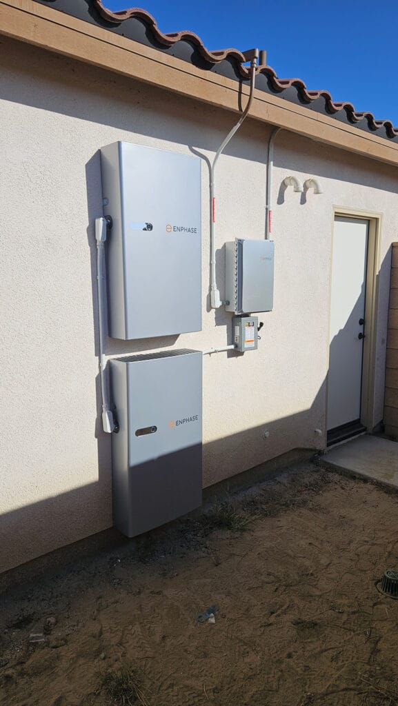 Ilum Solar battery installation