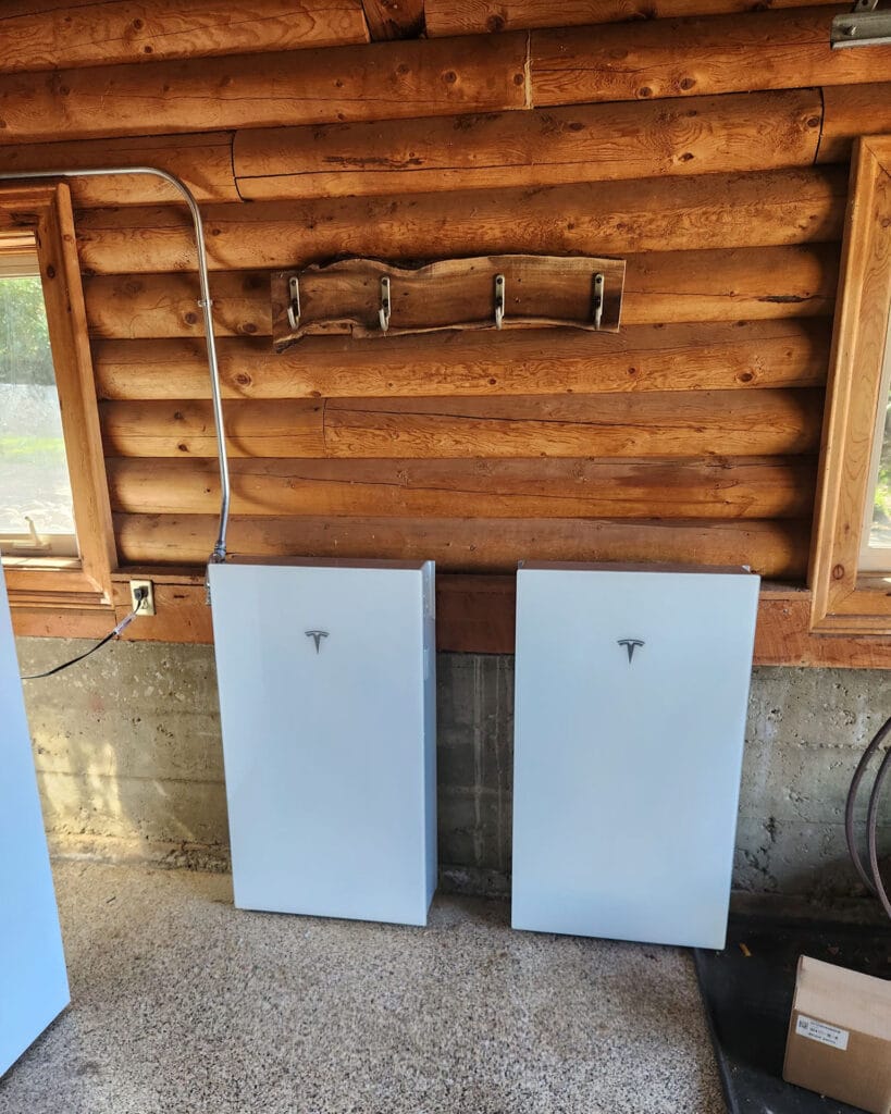 Ilum Solar battery installation