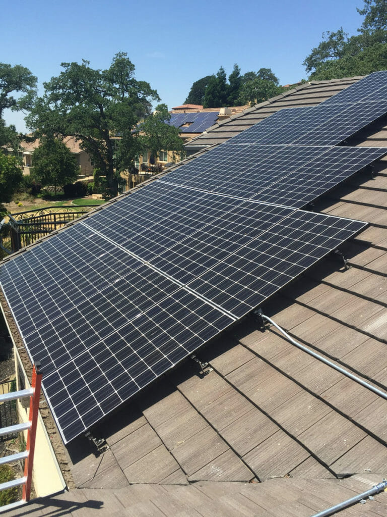 residential rooftop solar panels